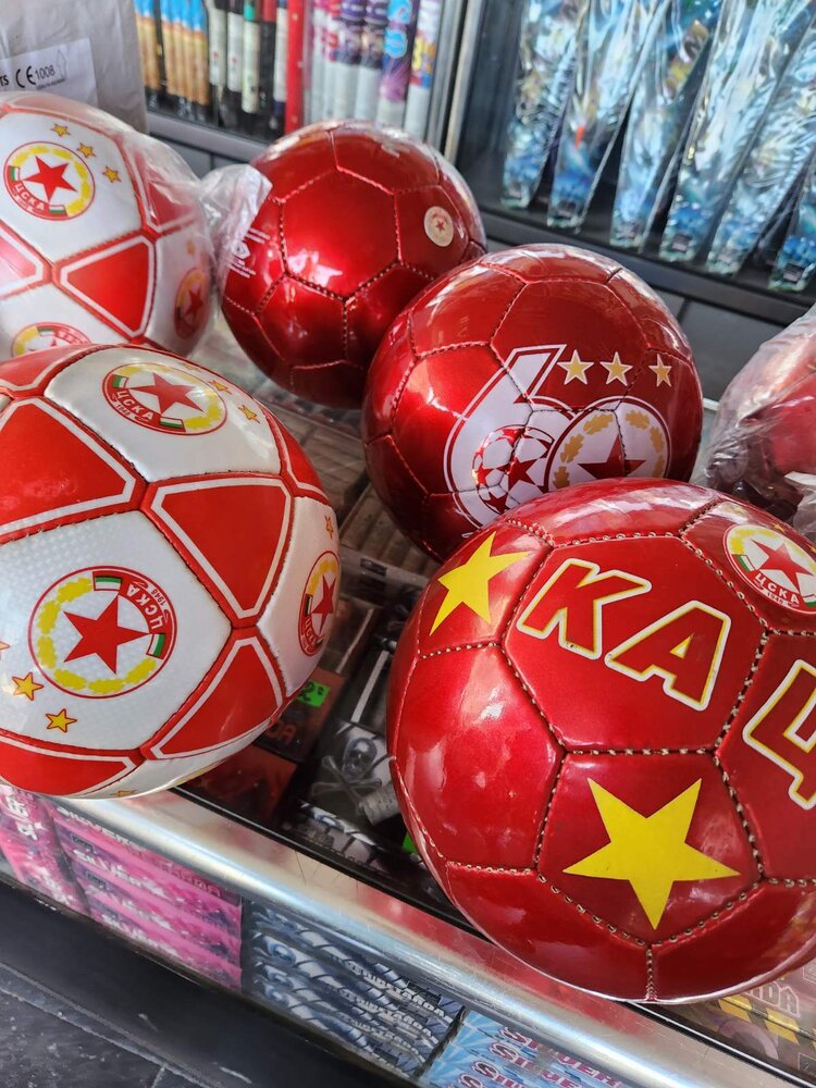 Футболна Топка ЦСКА СОФИЯ / CSKA SOFIA 2023г Цвят Бяла-червено