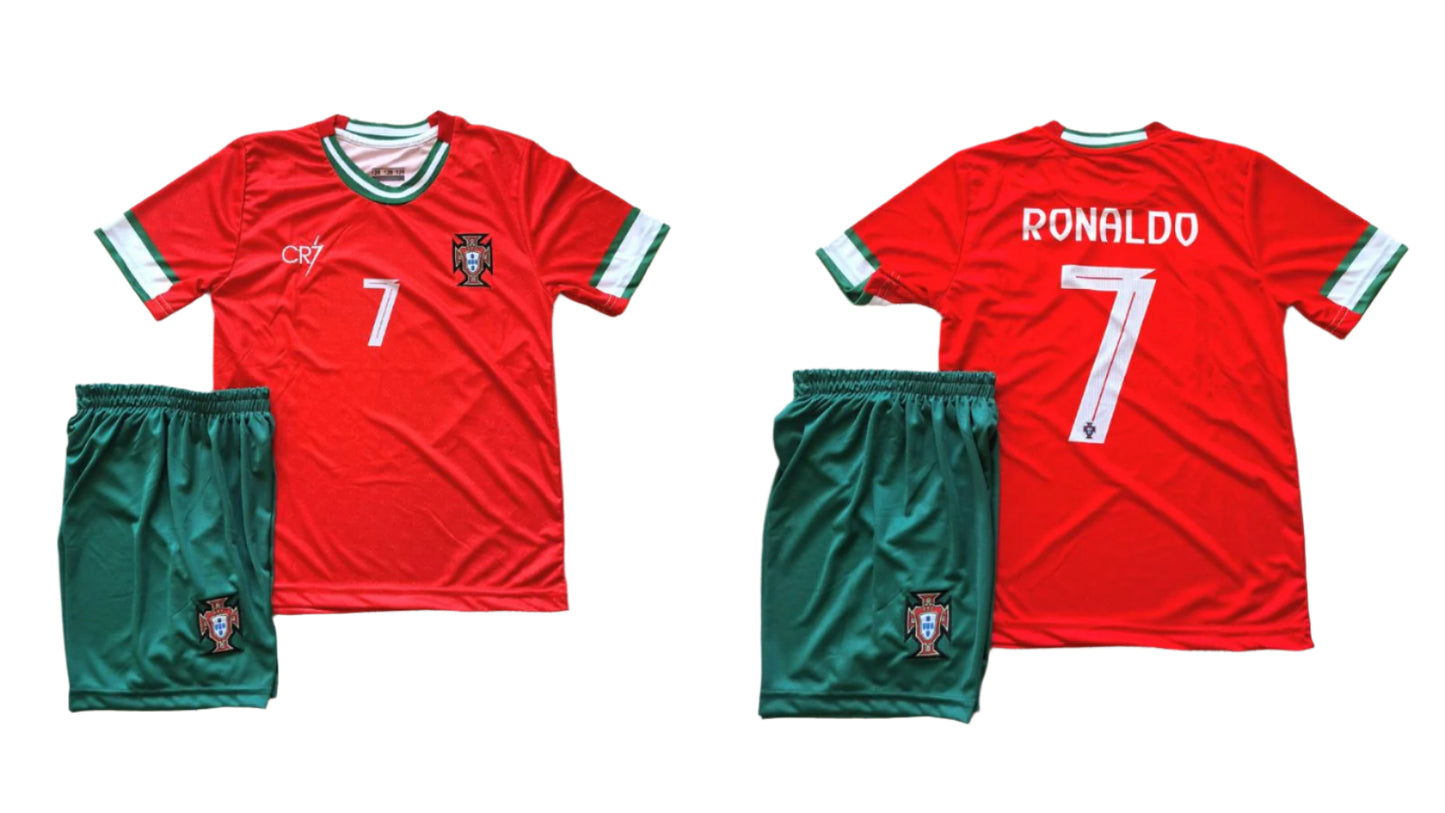 26 Детски спортен екип на CR7 Роналдо 7, PORTUGAL Червено - Зелен Цвят Ronaldo