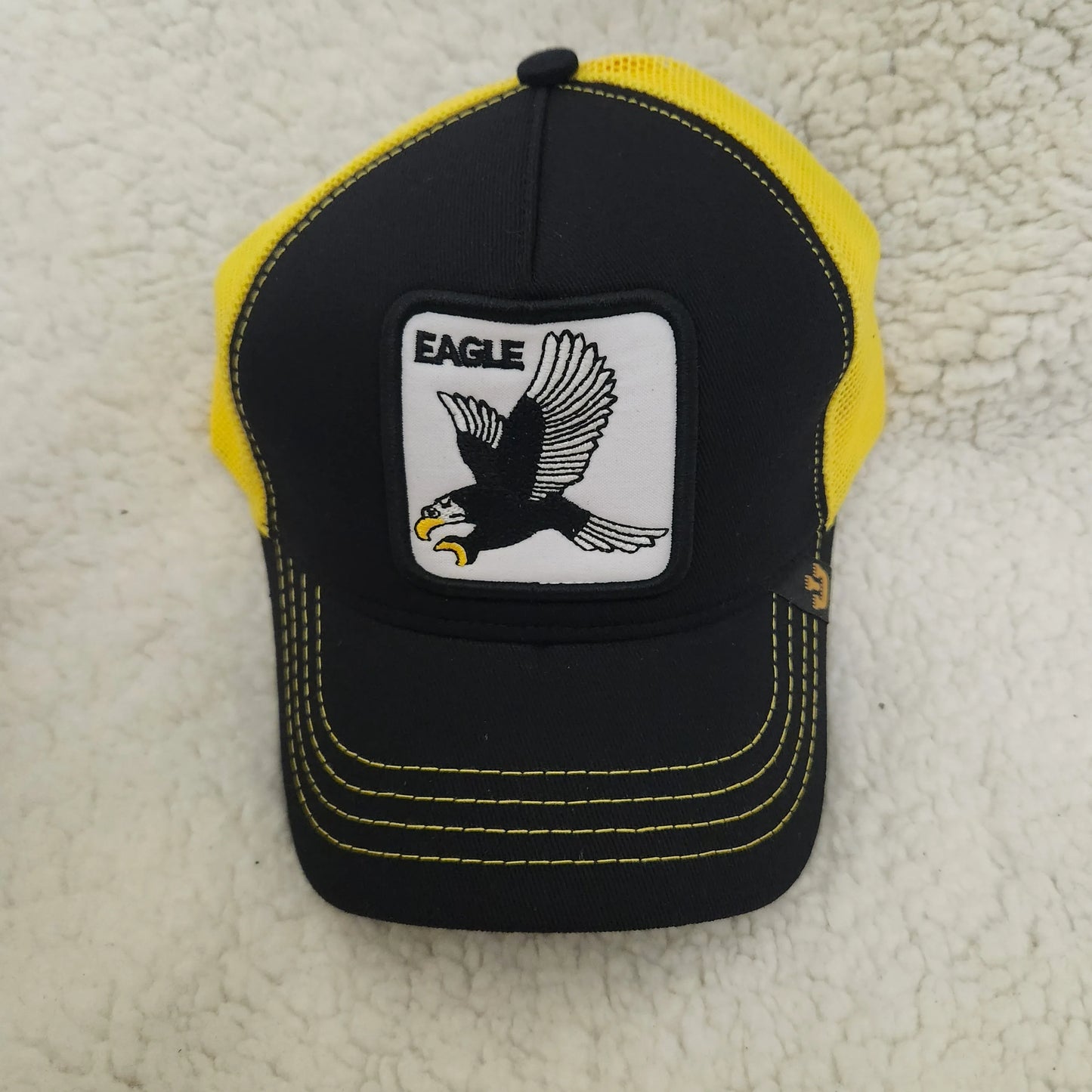 Дамска и мъжка шапка с козирка Goorin Bros Eagle бяло и розово