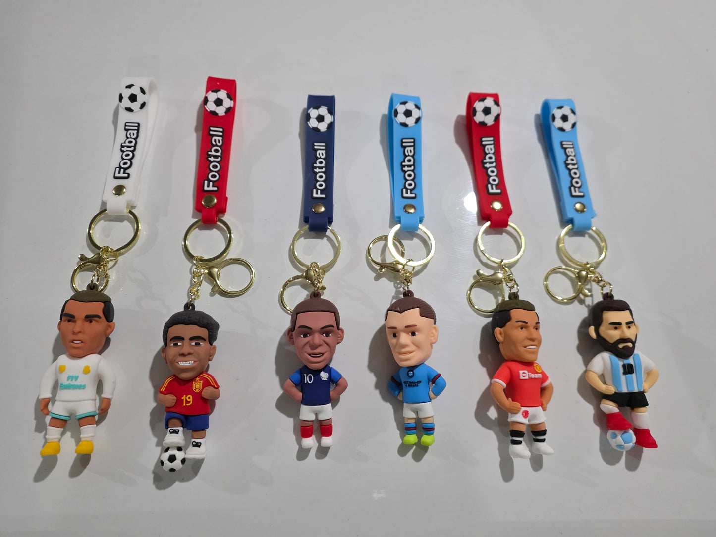 Детски фигурки с ключодържатели на Футболисти 9см - Роналдо, мбаппе, ямал, меси, холанд