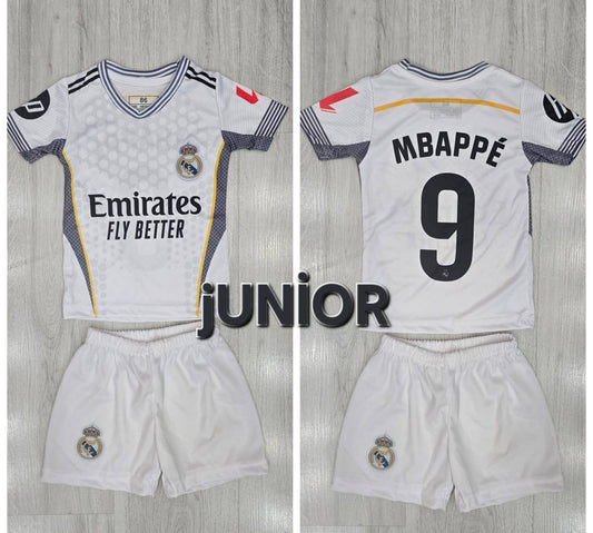 Бебе спортен екип на Мбапе 9 Реал Мадрид, Комплект в Бял цвят 2026 Mbappe