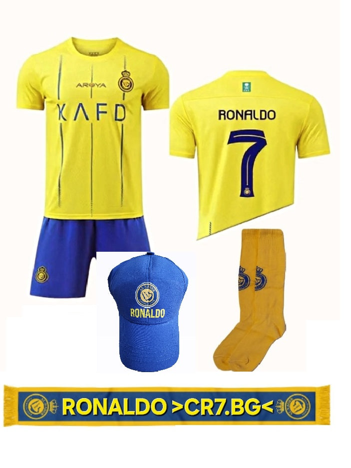 Детски спортен Комплект на Роналдо 7, с чорапи, шалче и шапка RONALDO AL NASSR жълт 2024