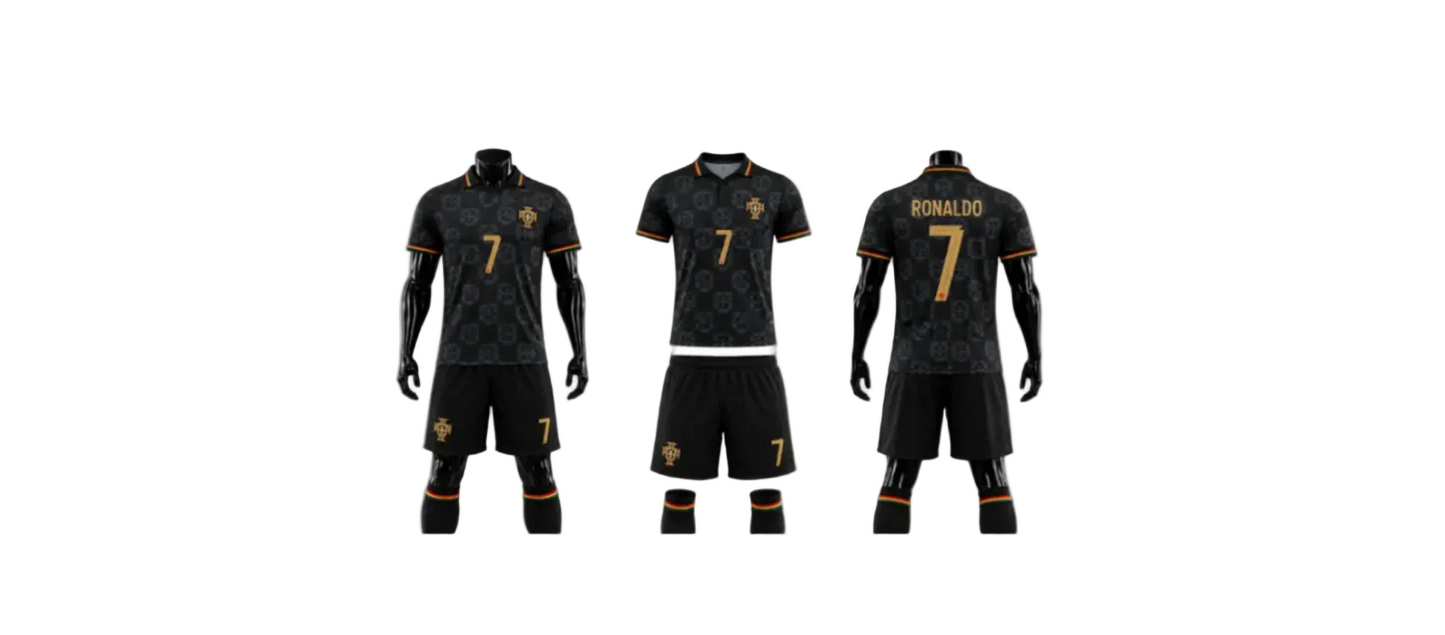 New Детски спортен екип на CR7 Роналдо 7 Световно с чорапи, ПОРТУГАЛИЯ Black  + Подарък Гривна