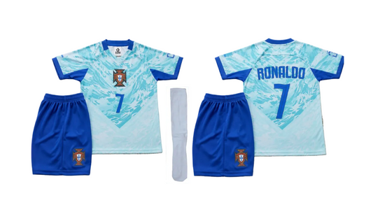 detski-futbolen-ekip-ronaldo-byal-portugalia-rezerven-cr7