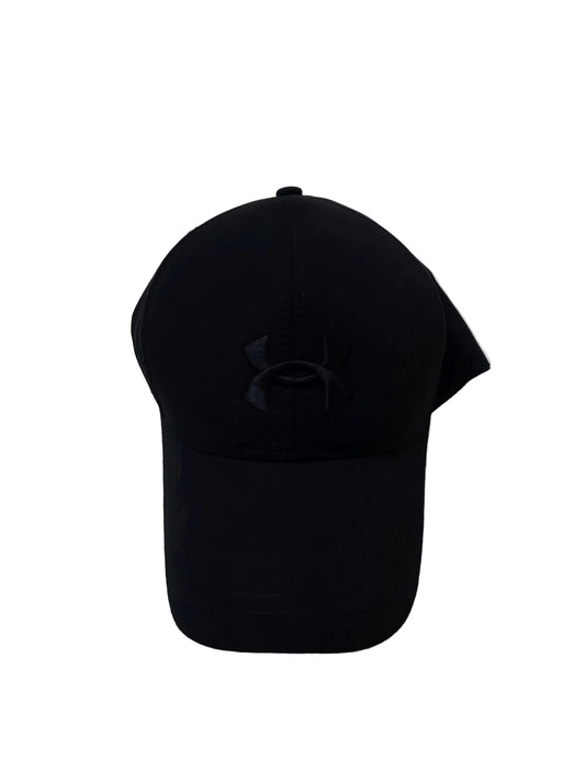 2026 Черна шапка Under – Стилен модел с регулатор, унисекс дизайн